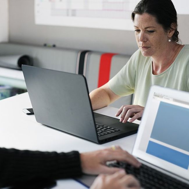 Gestoría en Moraleja de Enmedio